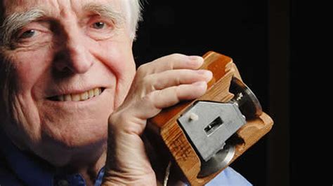 D­o­u­g­l­a­s­ ­E­n­g­e­l­b­a­r­t­ ­v­e­ ­S­t­e­v­e­ ­J­o­b­s­’­ı­n­ ­h­i­k­a­y­e­s­i­